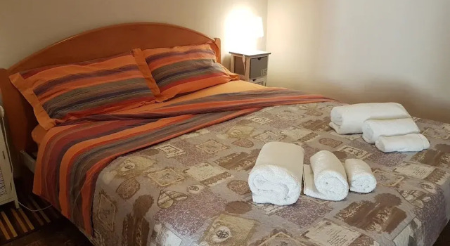 Spacious and Beautiful 60 sqm Apartment in the Very Heart of Bologna, Забронировать Апартаменты/квартира Болонья провинция Болонья, рядом с Башня Гарисенда
