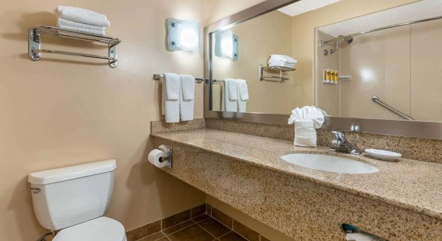 Полулюкс Business Best Western Plus Capitola By-the-Sea Inn & Suites