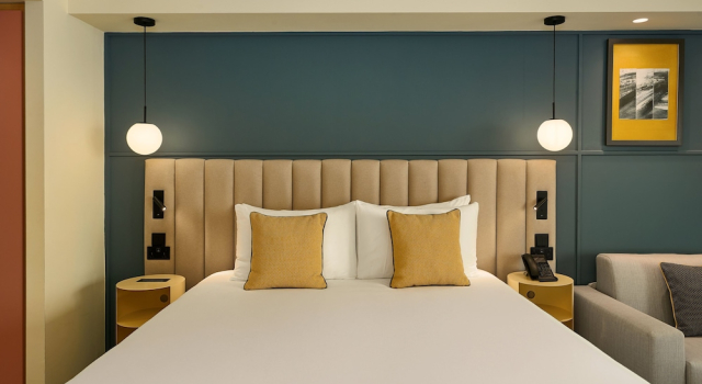 Двухместный номер Premium с балконом voco Malta by IHG