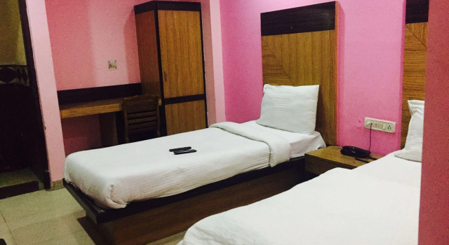 Hotel Star House - Paharganj, Забронировать Отель Отели Нью-Дели с завтраком, Завтраки