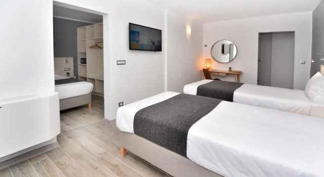 Семейный люкс Deluxe iHotel Sunny Beach