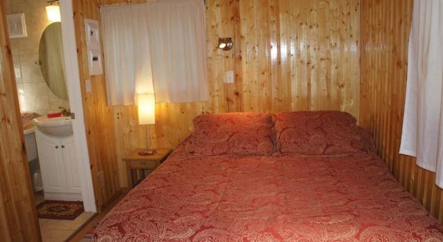 Fairmont Mountain Bungalows, Buchen Sie Hotel Fairmont Hot Springs British Columbia