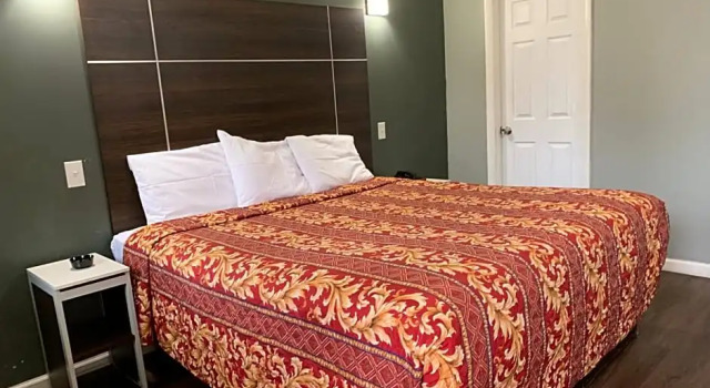 Двухместный люкс Red Carpet Inn - Norristown