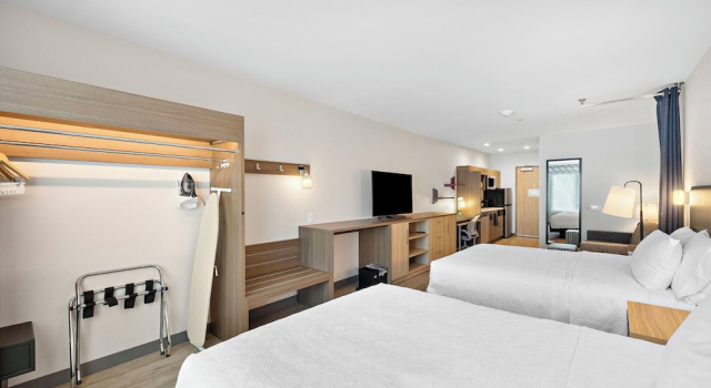 Четырёхместная студия Home2 Suites By Hilton Ontario Airport, Ca