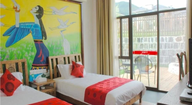 Heshui Shuimo Wujia Yard Hotel Tengchong, Book Hotel Hoteller i Tengchong med morgenmad, Morgenmad