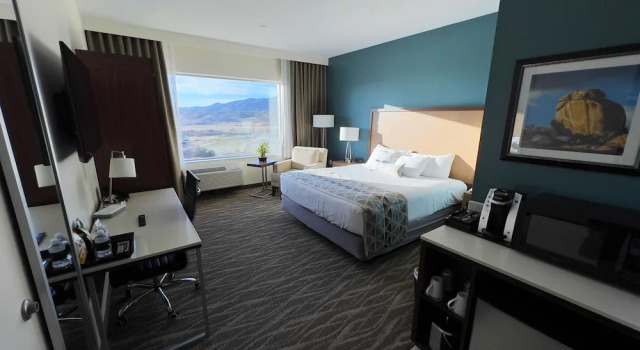 Номер Premium Cahuilla Casino Hotel