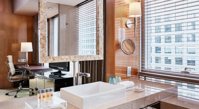Двухместный полулюкс Отель Crowne Plaza Beijing Chaoyang U-Town by IHG