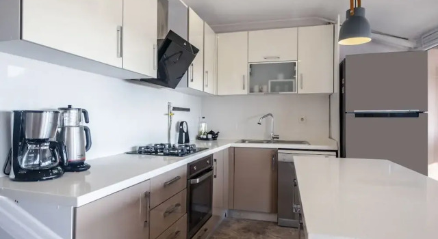 Sleek Flat Near Public Transportation in Maltepe, Varaa Hotelli Hotellit Marmara-alue pysäköinnillä, Pysäköinti