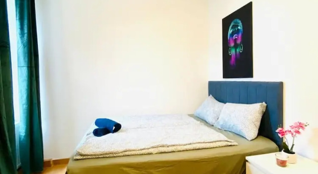 Номер Standard Stylish Shared 3-Bedroom Stay Near City