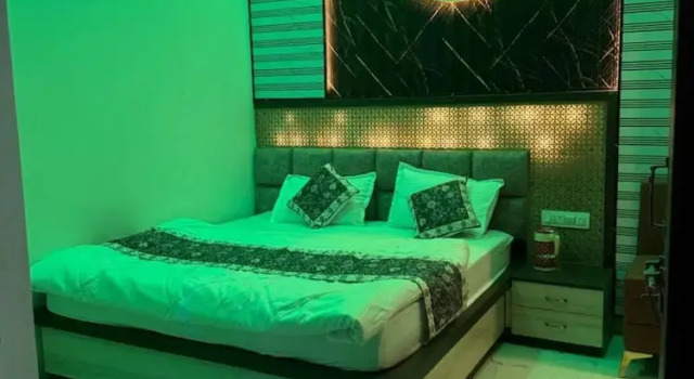 Кровать в общем номере Sanwariya Guest House And Resort