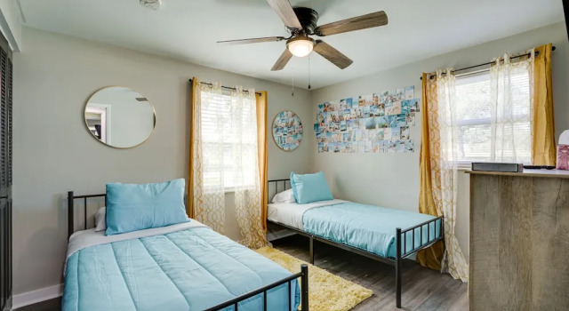 St Augustine Home w/ Fire Pit & Amenity Access!, Забронировать Дом для отпуска Виллы Saint Augustine Area, Вилла