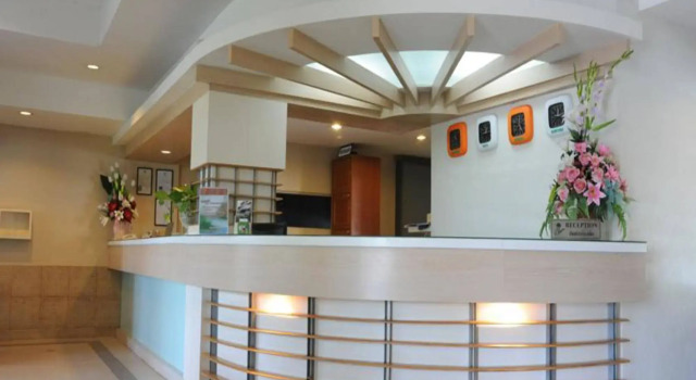 Bangsaen Villa Hotel