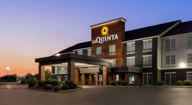 La Quinta by Wyndham Oxford - Anniston, Buchen Sie Hotel SPA-Hotels in Alabama, SPA