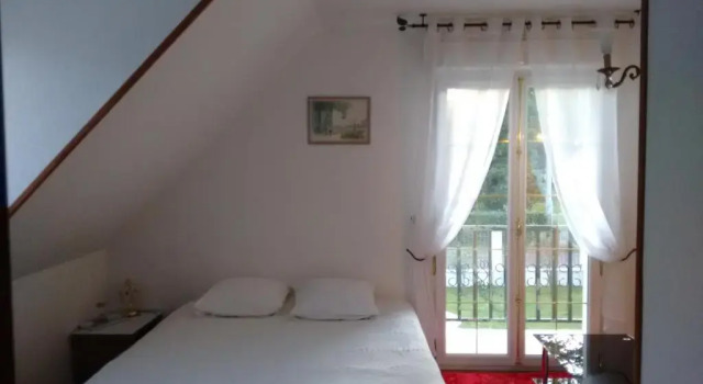Les chambres du lac, Book Hotel Forges-les-Eaux 