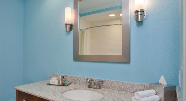 Четырёхместный номер Standard Hilton Pensacola Beach