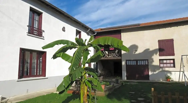 La Grange du Pourra, Rezerwuj Hotel Hotele w Saint-Priest z basenem, Basen