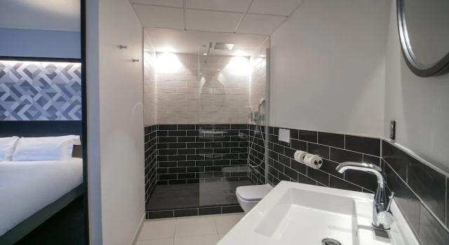 Номер Business Le Magic Hôtel & Spa - Centre Historique - Climatisation - Parking - Bornes de recharge