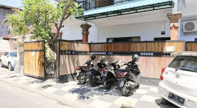 RedDoorz @ Pulau Misol Street, Reservar Hotel Hotéis em Bali com piscina, Piscina