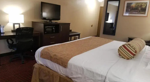 Номер Standard Best Western Martinsville Inn