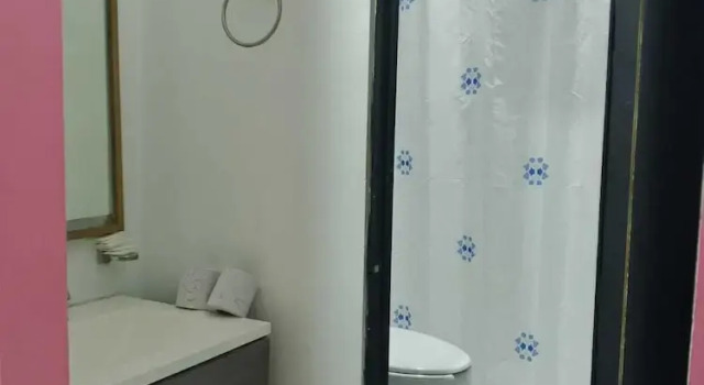 Номер Standard Unidades Privadas con AC-TV-WiFi y Estacionamiento en Centro de MTY