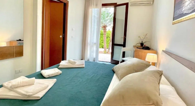 Трёхместный номер Standard Hotel Sikania