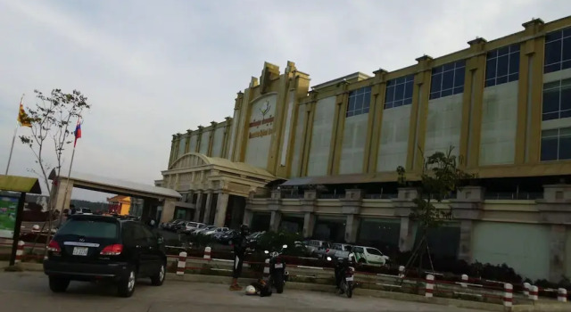 Kep Guest House, Boek Pension Hotels in Kep Province met parkeren, Parkeren