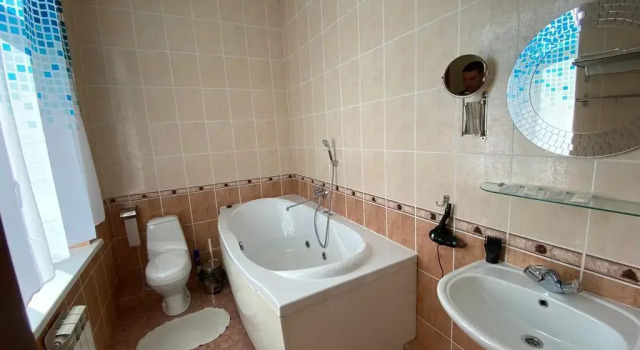 Полулюкс Мини-отель R House