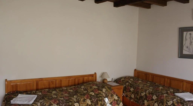 Hadjigabarevata Kashta, Reserva ahora Hotel Troyan Lovech Province