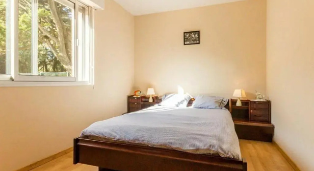 Gîte spacieux avec jardin clos et accès mer à 100m, proche commerces - Saint-Brévin-les-Pins - FR-1-306-1049, Забронировать Отель Отели в центре Сен-Бревен-ле-Пен, в центре