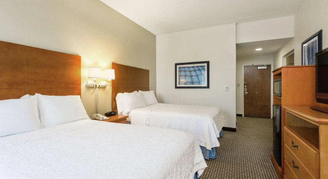 Четырёхместный номер Standard Hampton Inn Morehead City