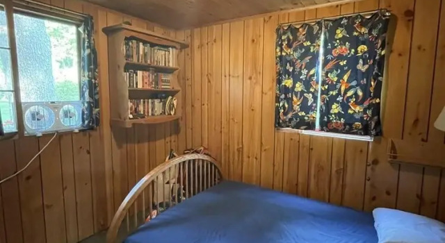 Greens Limit 6 2 Bedroom Cottage by RedAwning, Book Feriehus Sebago Maine
