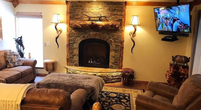 Mammoth S #137 2 Bedroom Condo, Забронировать Апартаменты/квартира Маммот-Лейкс Маммот, рядом с Гондольный подъемник Вилидж