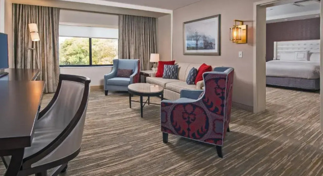 Двухместный люкс Courtyard by Marriott Shippensburg