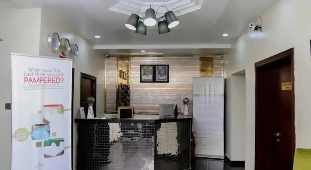 Albertville Luxury Rooms, Đặt Khách sạn Ilesa 