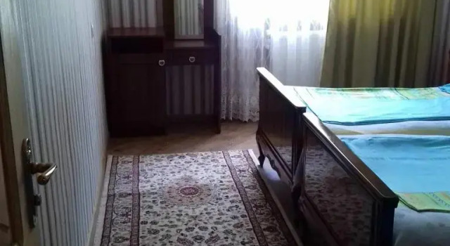 Hotel family hotel, Rezervovat Hotel Hotely v Imereti s parkováním, Parkování