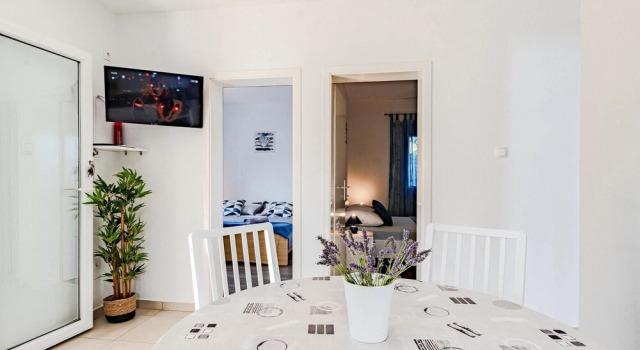 Amazing Home in Vela Luka With Wifi and 3 Bedrooms, Book Hotel Vela Luka Korcula