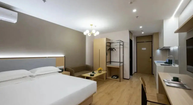 Nostalgia S Hotel(Beijing Liangxiang University Town）