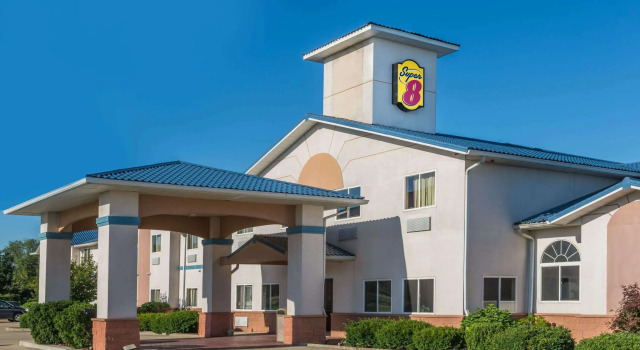 Super 8 by Wyndham Martinsville, Book Hotel Martinsville Indiana