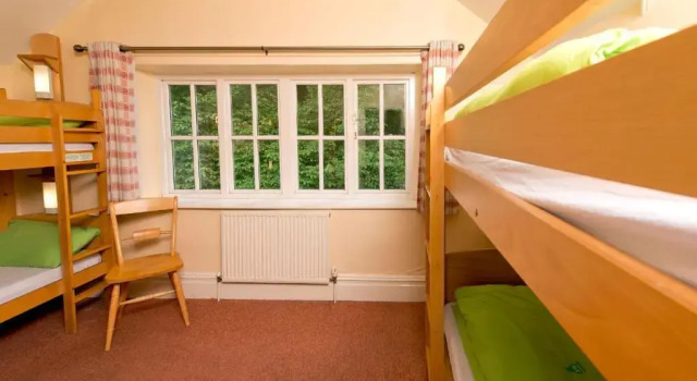 Кровать в общем номере (мужской номер) YHA Idwal Cottage