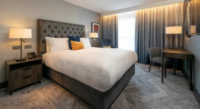 Двухместный номер Standard voco Edinburgh - Haymarket by IHG
