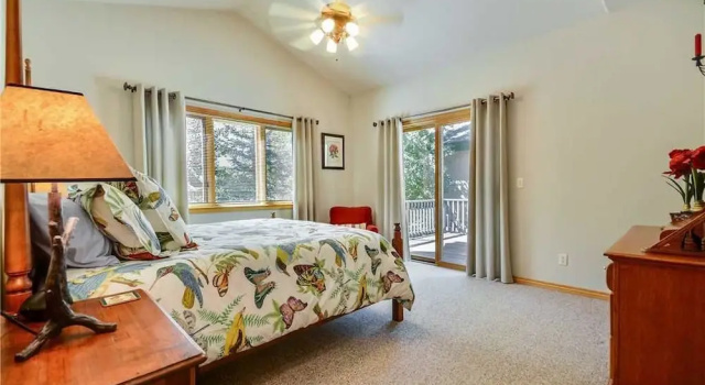 Коттедж Windward Way Retreat House