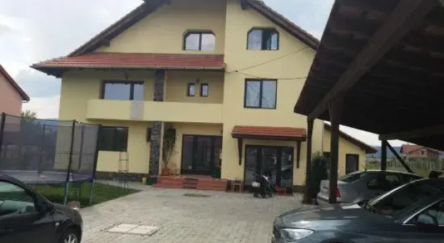 Insula Christiana, Varaa Hotelli  