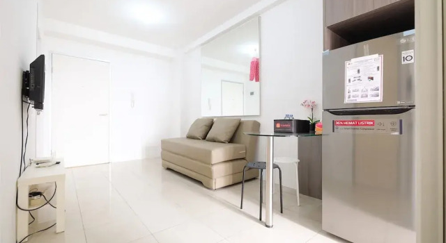 Green Bay Pluit Apartment with Sofa Bed