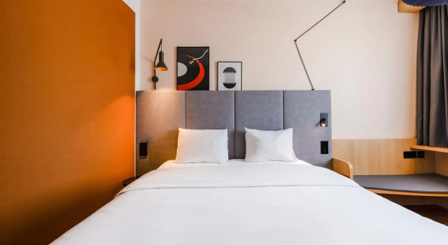 Hotel ibis Friedrichshafen Airport Messe, Забронировать Отель Фридрихсхафен Баден-Вюртемберг