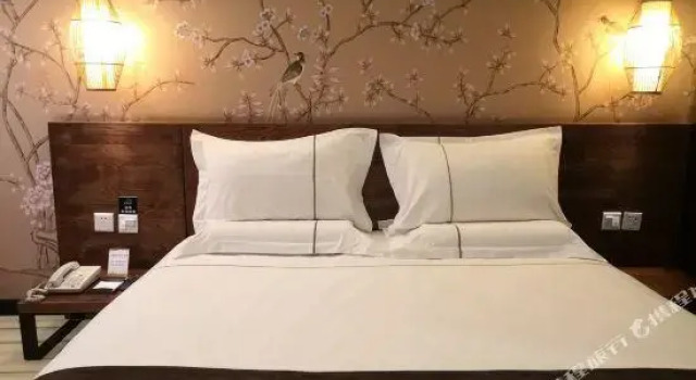 Lang Yun Ripple Hotel (Pingshan Hehualou county standard store), 预订 酒店 平山 河北