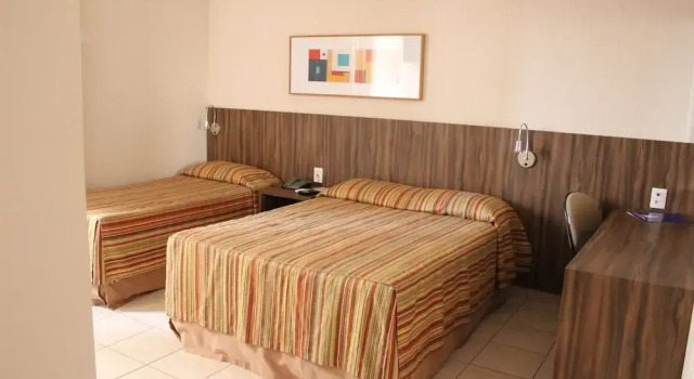 Трёхместный номер Standard Hotel Riviera