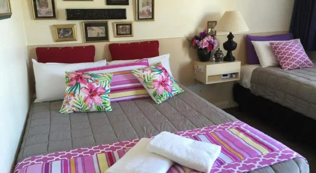Семейный номер Standard Airport Riverview Motel