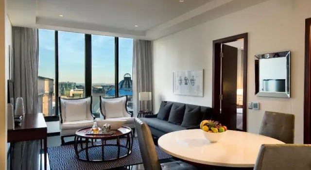 Номер Standard с балконом DAVINCI Hotel on Nelson Mandela Square