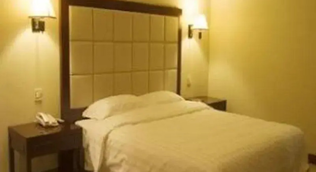 Yixing Hotel