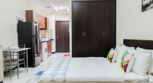 Studio Apartment in Knightbridge Court